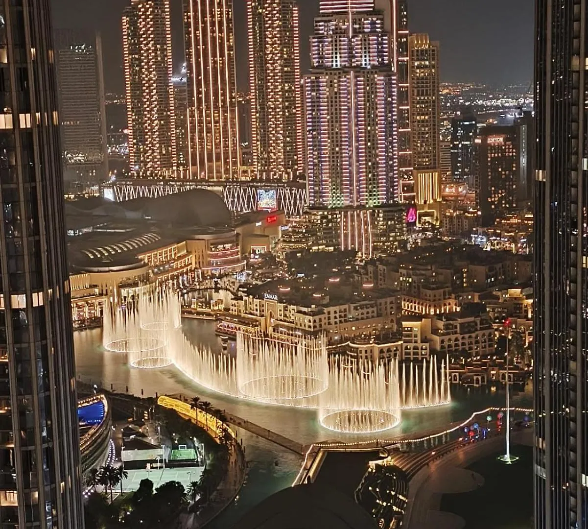 Apartment Luxury 3Br And Maid Room Forte Tower 1 With Fountain View Dubai United Arab Emirates