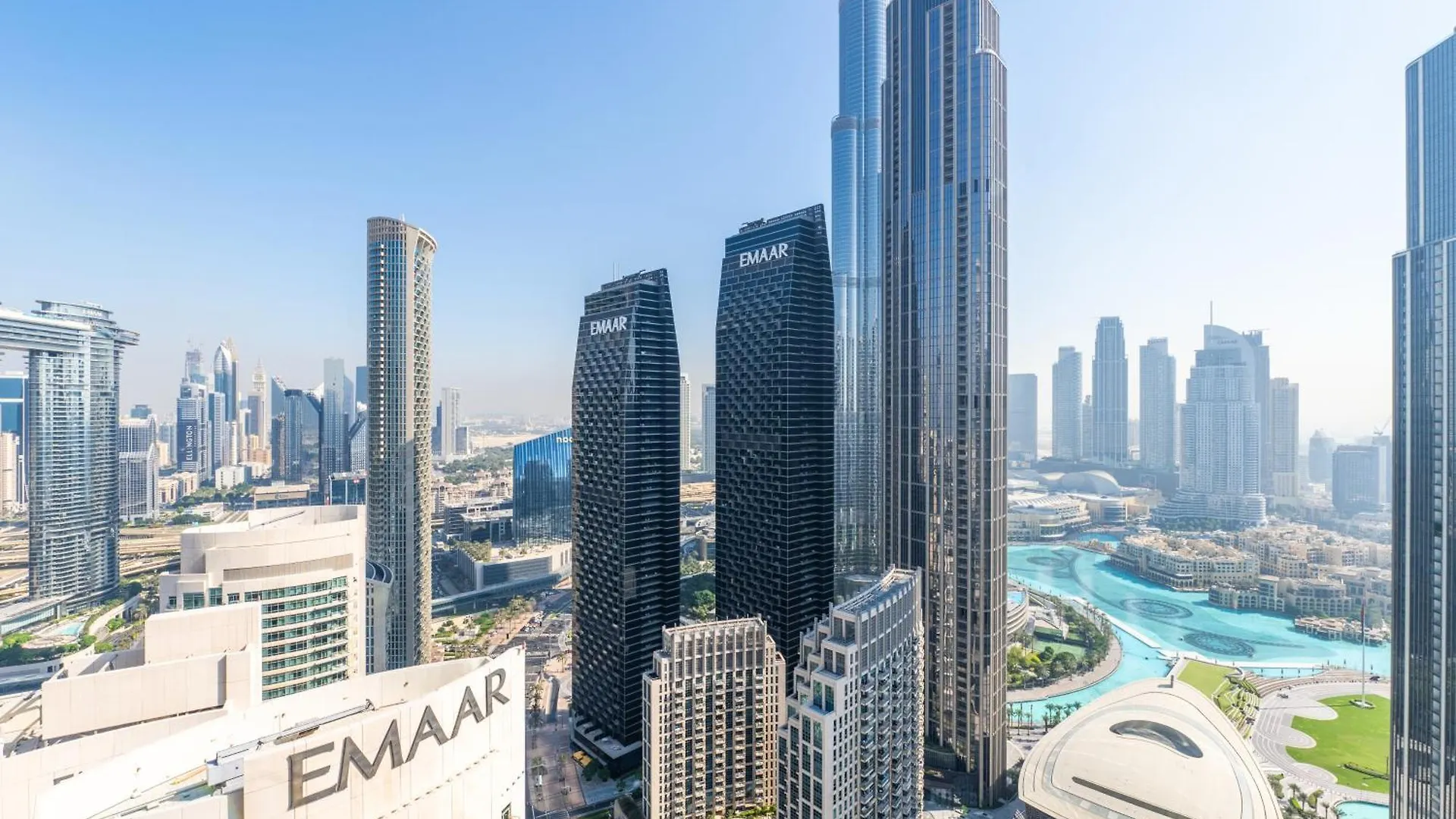 Luxury 3Br And Maid Room Forte Tower 1 With Fountain View Dubai Apartment