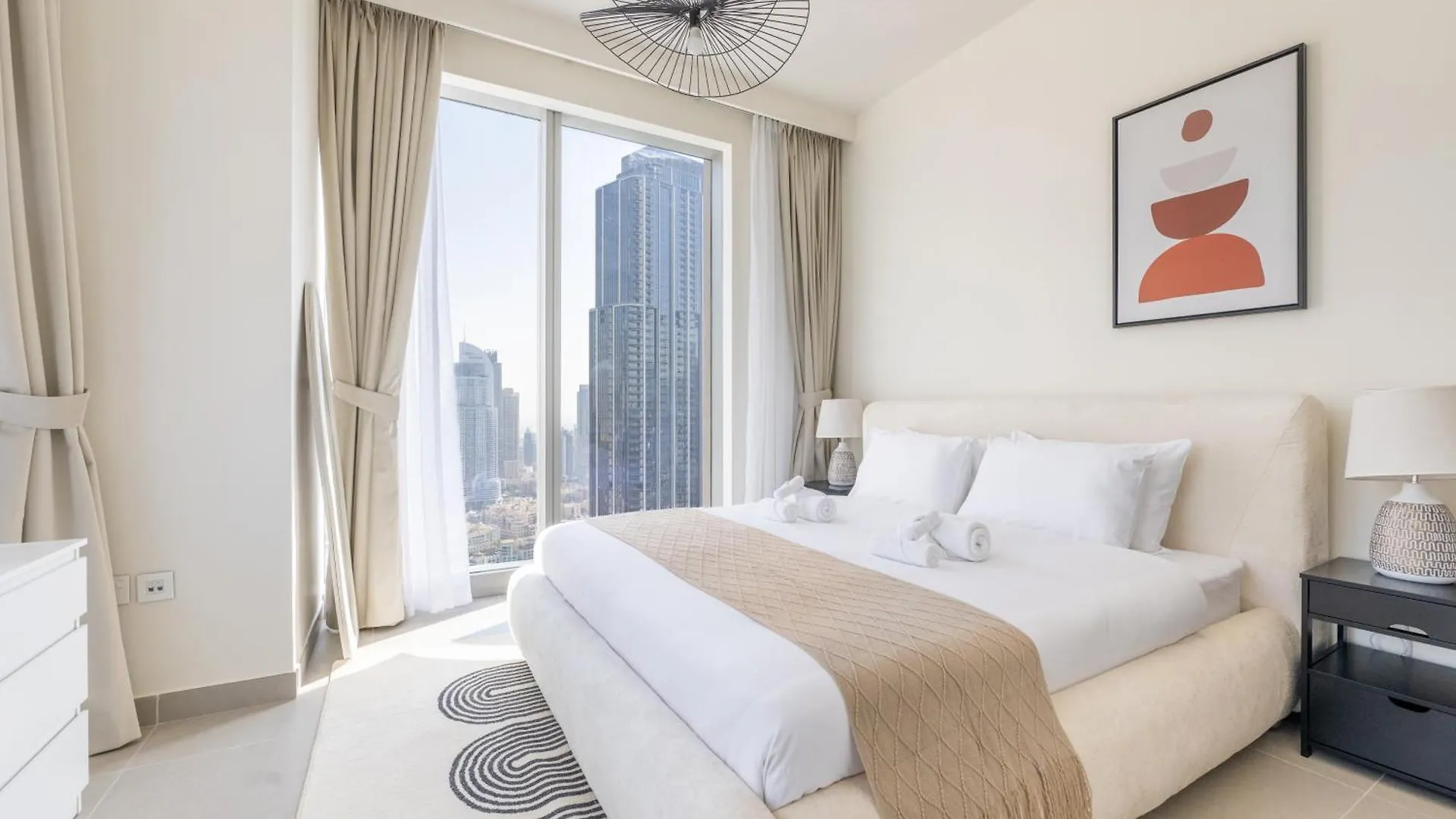 Luxury 3Br And Maid Room Forte Tower 1 With Fountain View Dubai United Arab Emirates