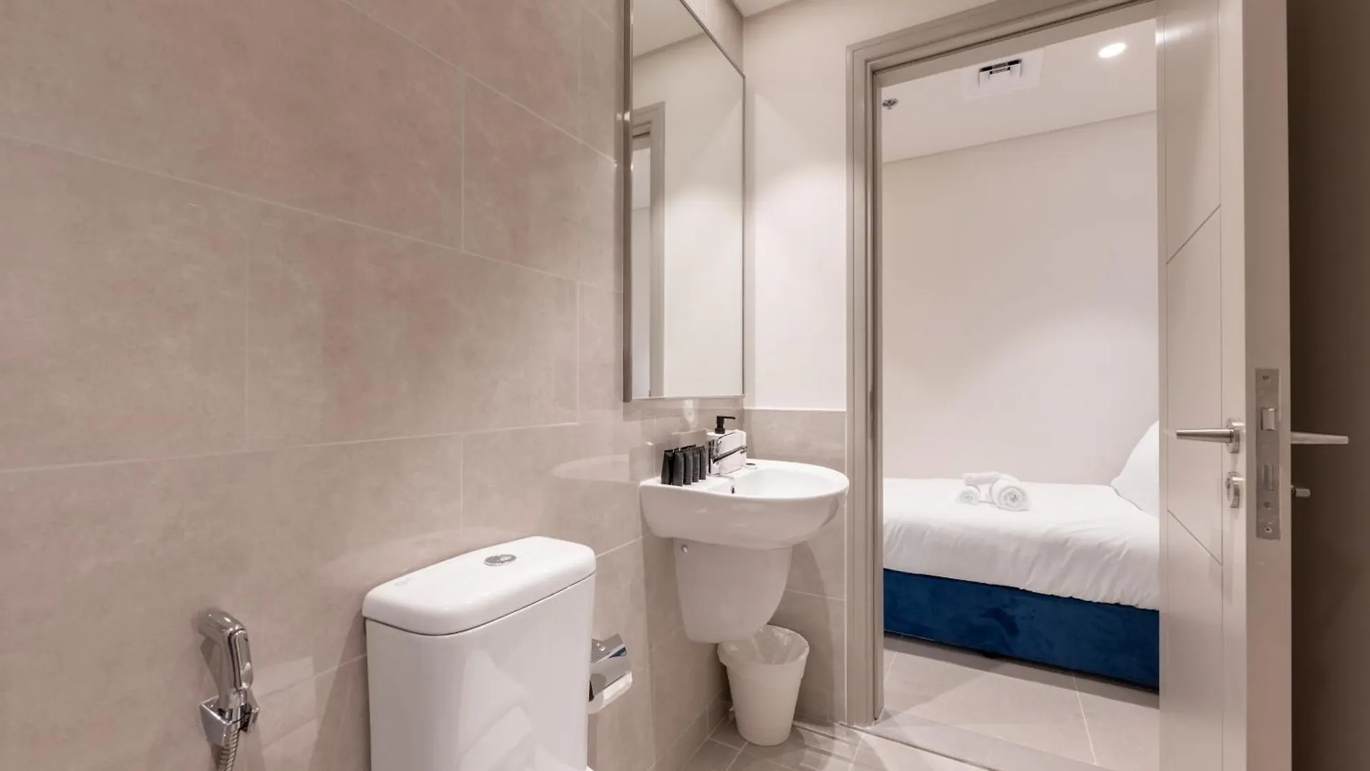 Luxury 3Br And Maid Room Forte Tower 1 With Fountain View Dubai 0*,