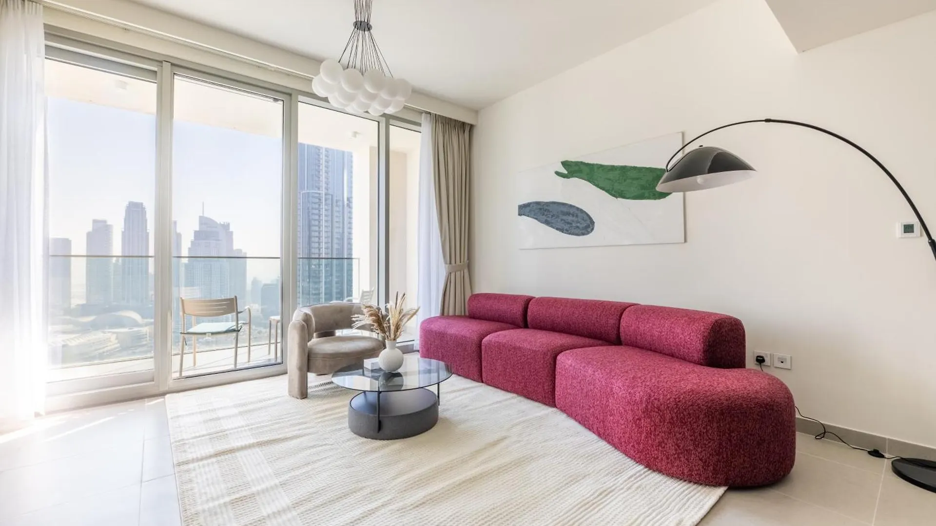 Luxury 3Br And Maid Room Forte Tower 1 With Fountain View Dubai Apartment